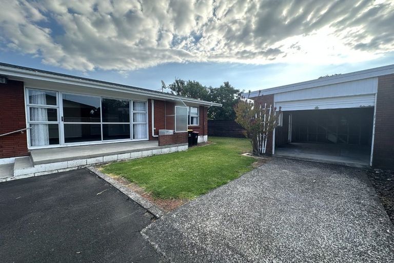 Photo of property in 19 Tupaea Place, Otumoetai, Tauranga, 3110