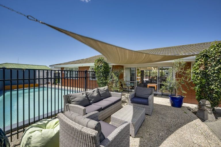 Photo of property in 26 Donegal Crescent, Tamatea, Napier, 4112