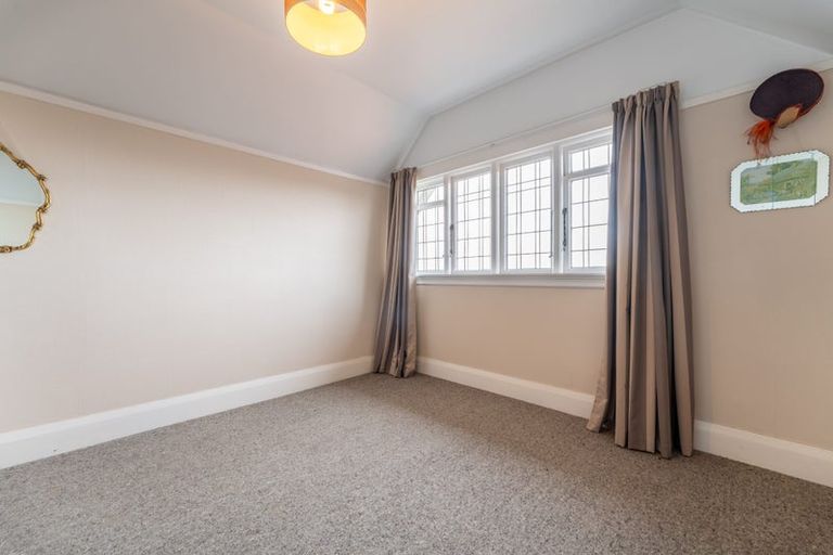 Photo of property in 18 Ure Street, South Hill, Oamaru, 9400