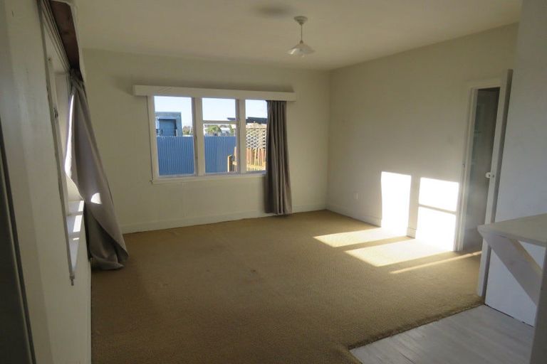 Photo of property in 122 Mcmurdo Street, Tinwald, Ashburton, 7700