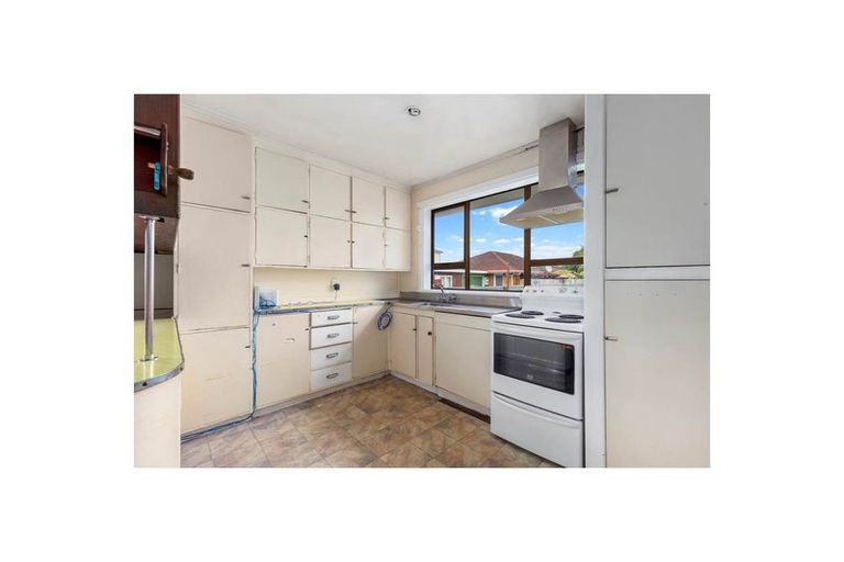 Photo of property in 4 Brooklyn Avenue, Papatoetoe, Auckland, 2025