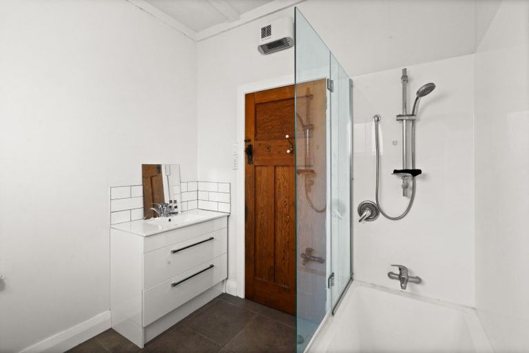 Photo of property in 404 Massey Street, Akina, Hastings, 4122