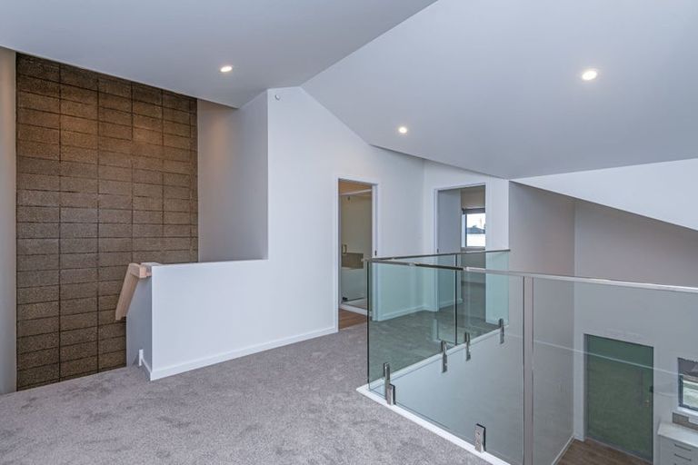 Photo of property in 16 Martin Street, Palmerston North, 4414