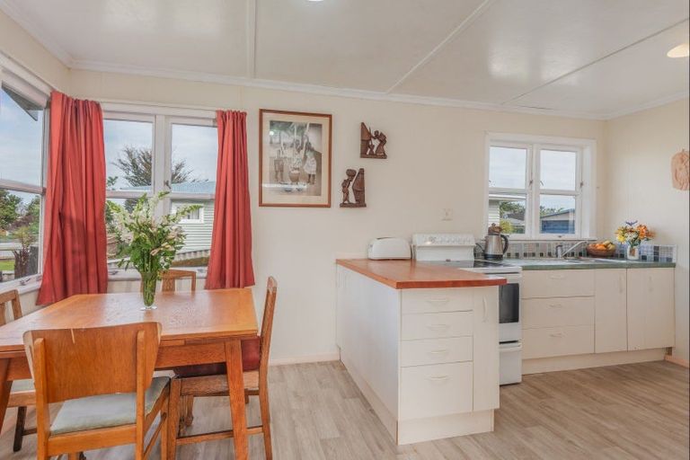 Photo of property in 15 Sefton Avenue, Highbury, Palmerston North, 4412