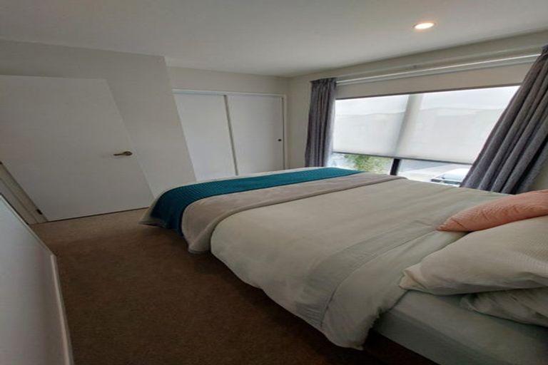 Photo of property in 21 Hinonga Loop, Silverdale, 0932