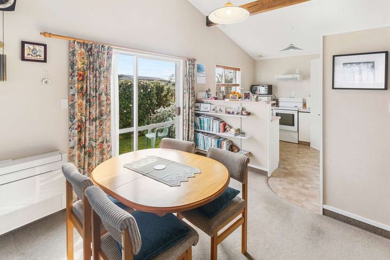 Photo of property in 1a Mcdonald Place, Marton, 4710