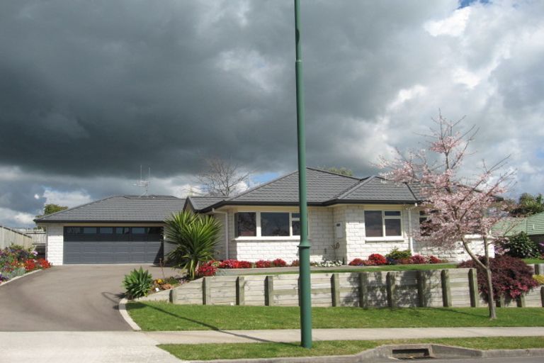 Photo of property in 19 Kinloch Drive, Bethlehem, Tauranga, 3110