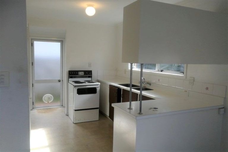Photo of property in 18 Ramillies Place, Glenfield, Auckland, 0629