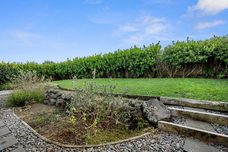 Photo of property in 97 Pohutukawa Parade, Riverhead, 0820