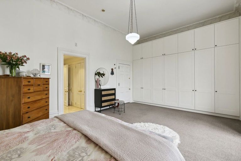 Photo of property in 219u2 The Terrace, Wellington Central, Wellington, 6011