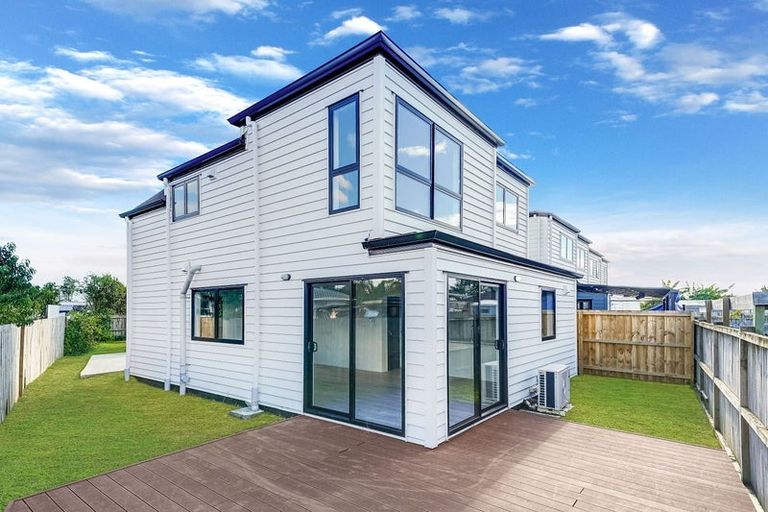 Photo of property in 60c Heybridge Street, Manurewa, Auckland, 2102