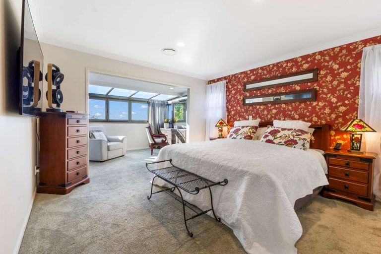 Photo of property in 176b Heta Road, Highlands Park, New Plymouth, 4312