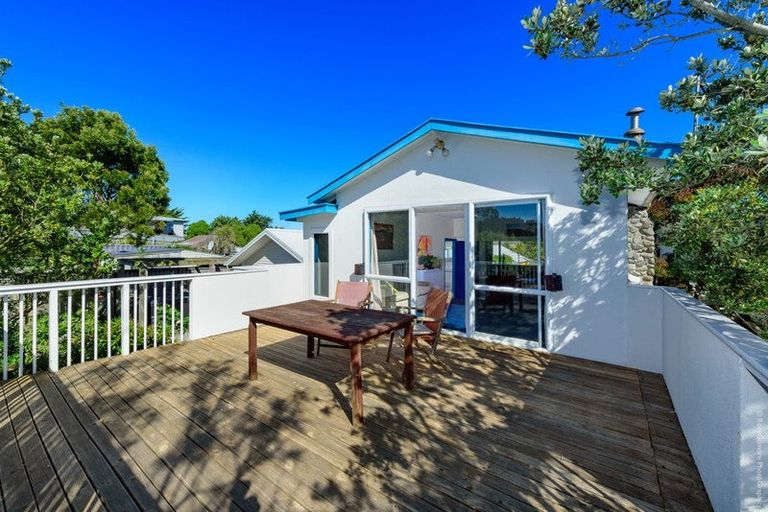 Photo of property in 16 Tovey Street, New Brighton, Christchurch, 8061
