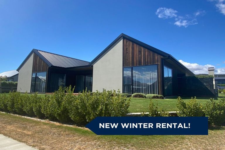 Photo of property in 31 Mount Nicholas Avenue, Wanaka, 9305
