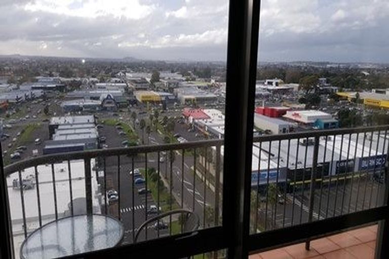 Photo of property in 13e/18 Ronwood Avenue, Manukau, Auckland, 2104