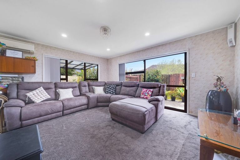 Photo of property in 2/10b Evelyn Street, Papatoetoe, Auckland, 2025