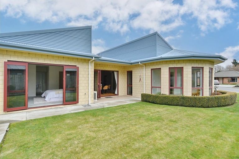 Photo of property in 46 Rushmore Drive, Belfast, Christchurch, 8051