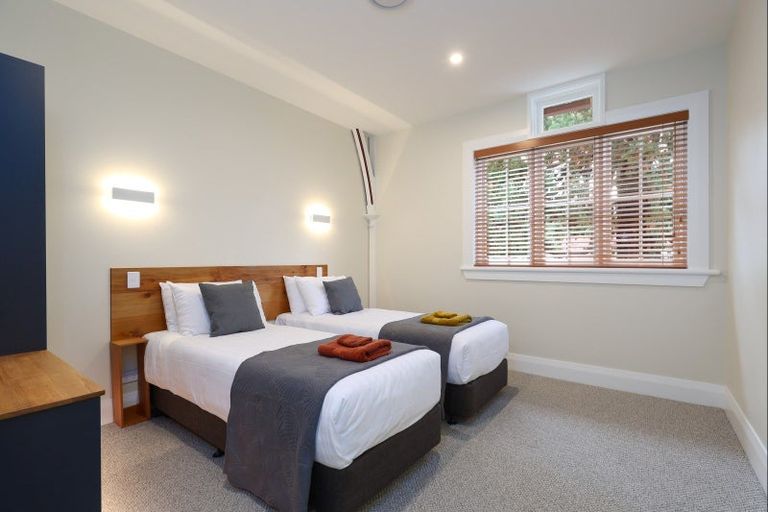 Photo of property in 319 Hardy Street, Nelson, 7010