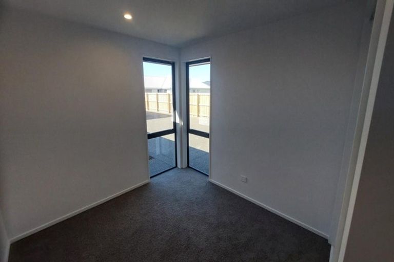 Photo of property in 54 Marcoola Drive, Rolleston, 7614