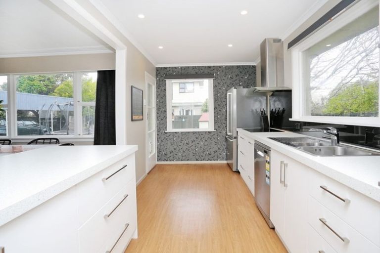 Photo of property in 27 Salford Street, Windsor, Invercargill, 9810