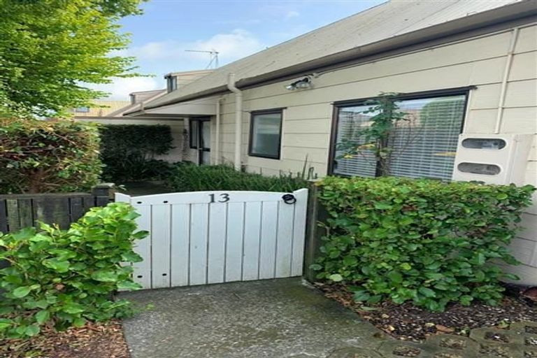 Photo of property in 13/58 Manuroa Road, Takanini, 2112