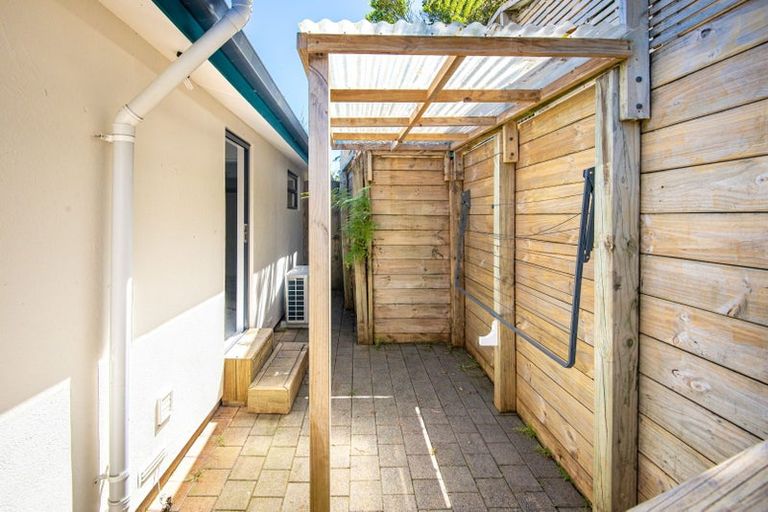 Photo of property in 57b Sheridan Terrace, Johnsonville, Wellington, 6037