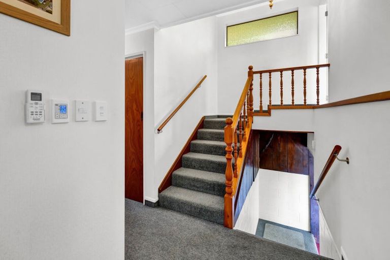 Photo of property in 210 Regan Street, Stratford, 4332