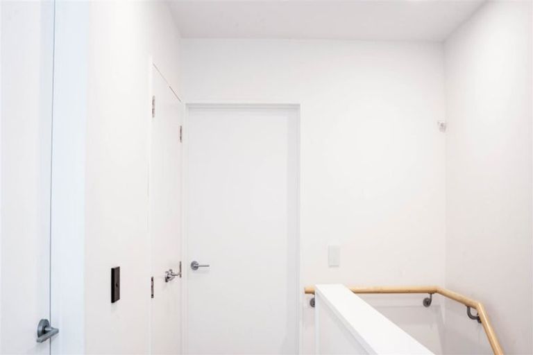 Photo of property in 55 Miromiro Street, Broomfield, Christchurch, 8042