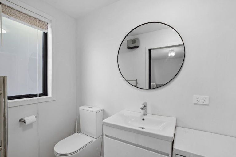 Photo of property in Northlight Apartments, 7/14 Fryer Street, Queenstown, 9300