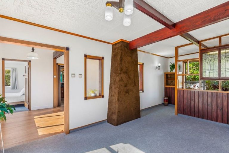 Photo of property in 6 Toi Street, Otaki Beach, Otaki, 5512