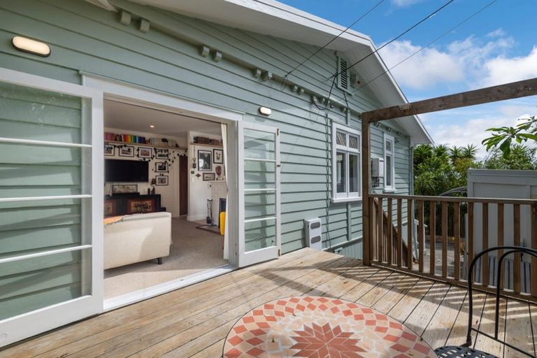 Photo of property in 1/63 Miro Street, New Lynn, Auckland, 0600