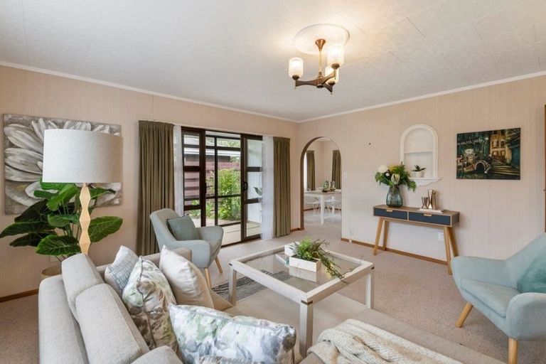 Photo of property in 25a Oriwa Street, Waikanae, 5036