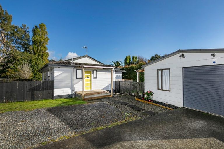 Photo of property in 125 Solar Road, Glen Eden, Auckland, 0602