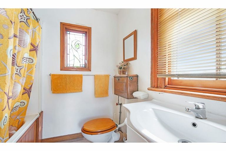 Photo of property in 136 Ohoka Road, Kaiapoi, 7630