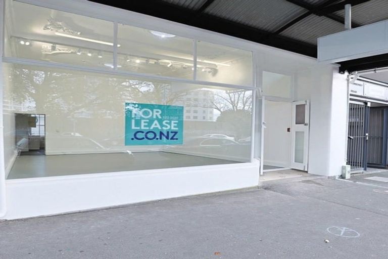 Photo of property in 6 Ponsonby Road, Karori, Wellington, 6012