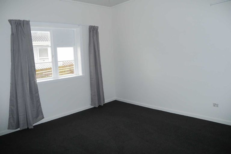Photo of property in 30 Michael Road, Paraparaumu Beach, Paraparaumu, 5032
