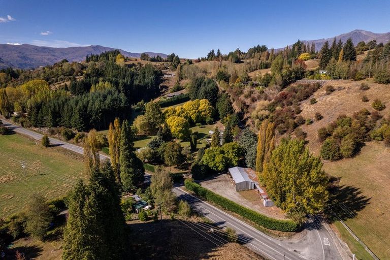 Photo of property in 334 Malaghans Road, Dalefield, Queenstown, 9371