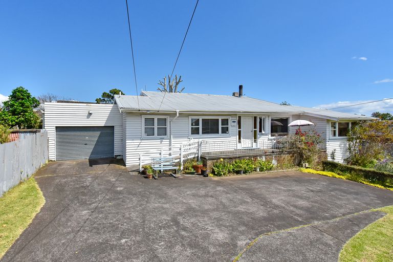 Photo of property in 108 Coronation Road, Papatoetoe, Auckland, 2025