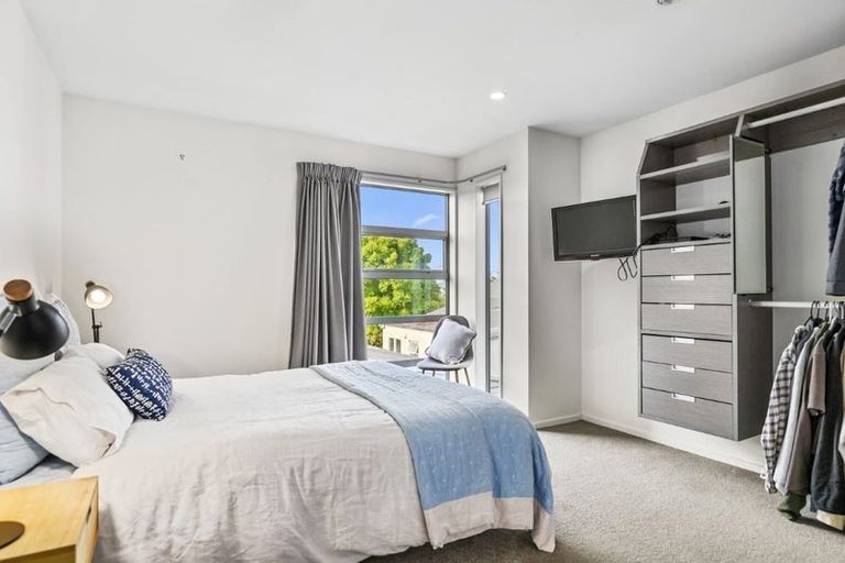 Photo of property in 3/45 Antigua Street, Addington, Christchurch, 8024