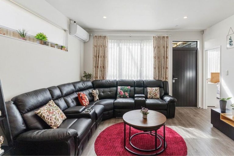 Photo of property in 148d Moire Road, West Harbour, Auckland, 0618