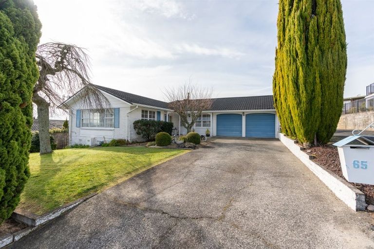 Photo of property in 65 Poaka Avenue, Dinsdale, Hamilton, 3204