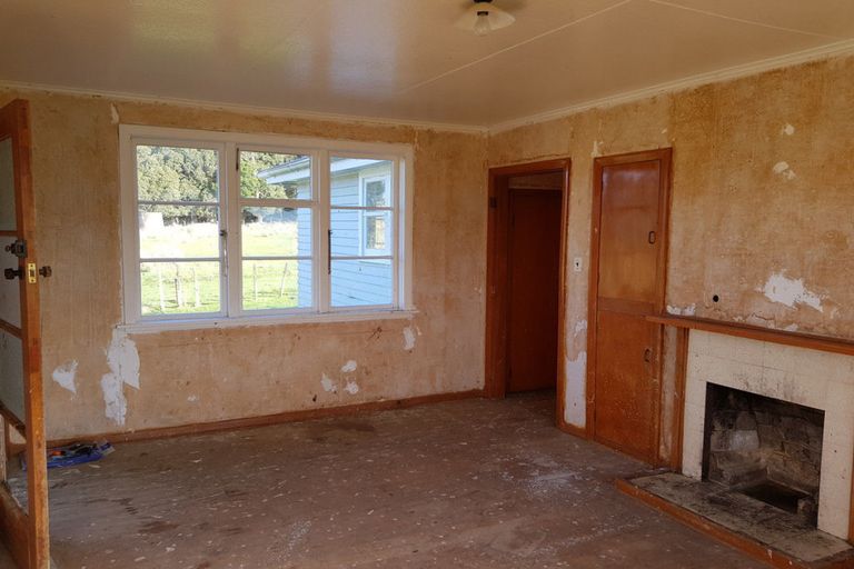 Photo of property in 32 Alfredton Road, Eketahuna, 4900