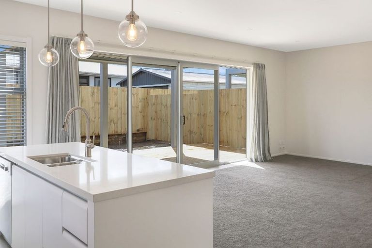 Photo of property in 98u1 Dinsdale Road, Dinsdale, Hamilton, 3204