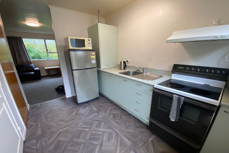 Photo of property in 54 Lincoln Avenue, Tawa, Wellington, 5028