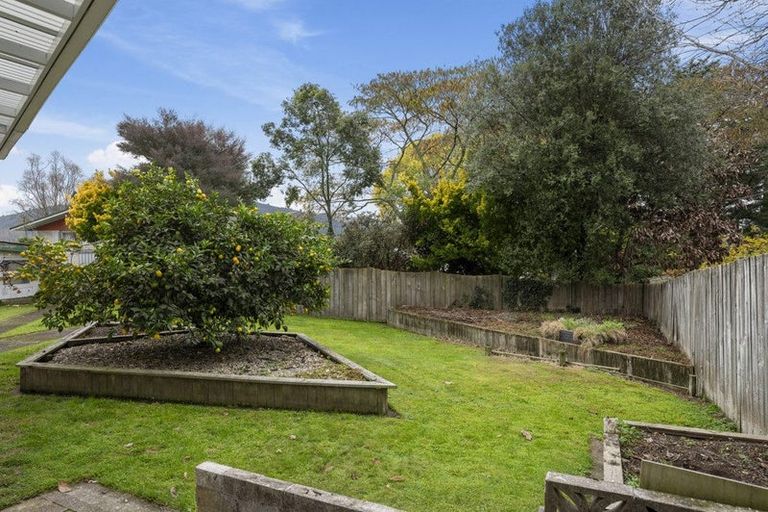 Photo of property in 2 Hector Place, Sunnybrook, Rotorua, 3015