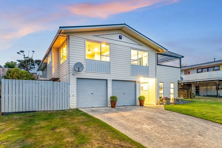 Photo of property in 123 Spinnaker Drive, Whitby, Porirua, 5024