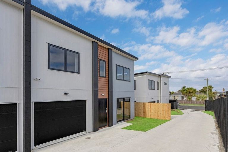 Photo of property in 7c Surrey Street, Manurewa, Auckland, 2102