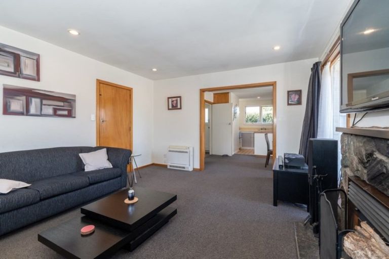 Photo of property in 37 Steele Street, Hornby, Christchurch, 8042