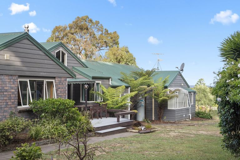 Photo of property in 202 Masters Road, Waiuku, 2682