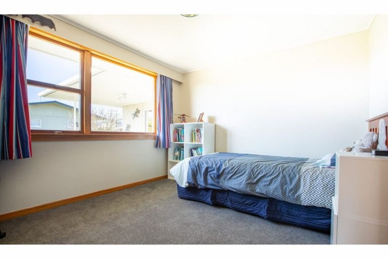 Photo of property in 22 Keats Crescent, Stoke, Nelson, 7011